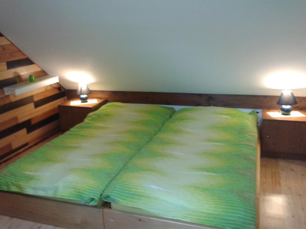 Holiday Home Prdelanca Luce Номер фото